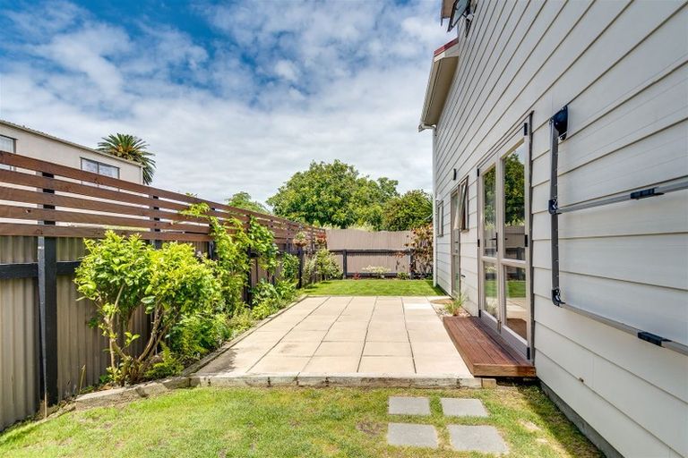 Photo of property in 17b Nelson Crescent, Napier South, Napier, 4110