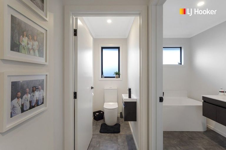 Photo of property in 10 Neil Collins Lane, Mosgiel, 9024