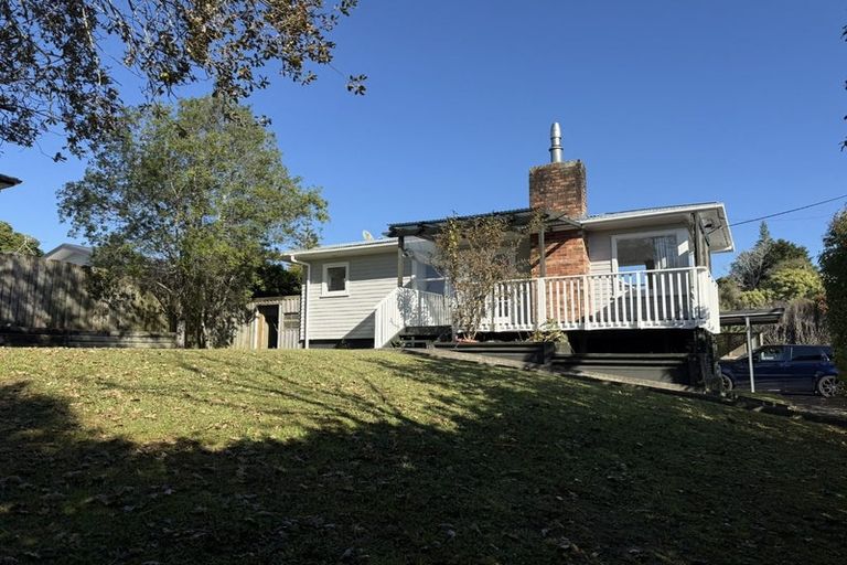 Photo of property in 34 Levesque Street, Birkdale, Auckland, 0626