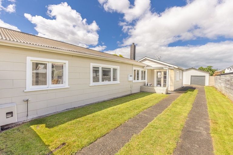 Photo of property in 107 Campbell Street, Whanganui, 4500