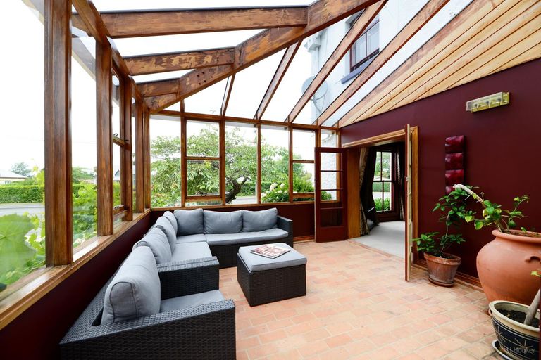 Photo of property in 10 Naylor Street, Waimate, 7924