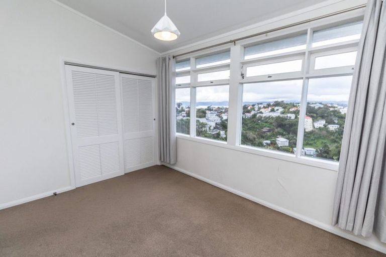 Photo of property in 52c Raroa Road, Kelburn, Wellington, 6012