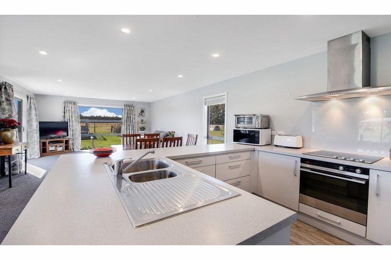 Photo of property in 2612 Wards Road, Darfield, 7571