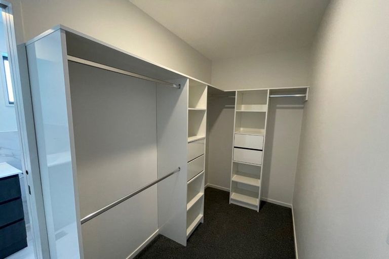 Photo of property in 8b Roys Road, Weymouth, Auckland, 2103