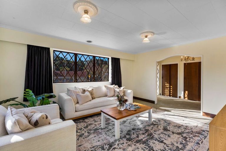 Photo of property in 5 Aiken Road, Saint Johns Hill, Whanganui, 4501