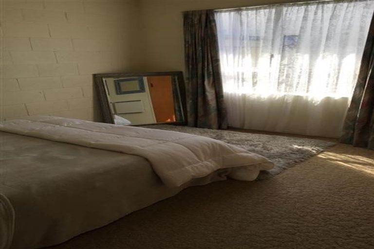 Photo of property in 2/608 Elm Road, Akina, Hastings, 4122