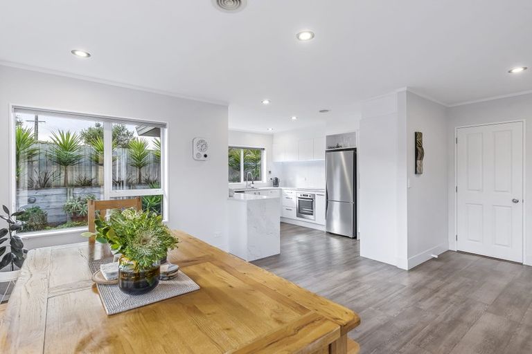 Photo of property in 11 Stella Court, Paraparaumu, 5032