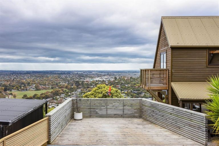 Photo of property in 85a Huntsbury Avenue, Huntsbury, Christchurch, 8022