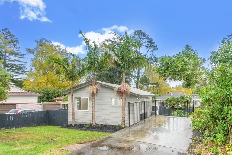 Photo of property in 2/22 Borich Road, Sunnyvale, Auckland, 0612