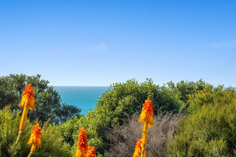Photo of property in 505 Hibiscus Coast Highway, Orewa, 0931