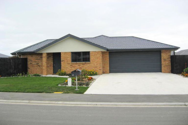 Photo of property in 10 Campion Place, Rolleston, 7614