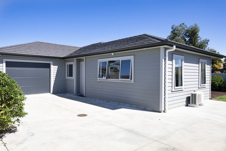 Photo of property in 16a Pembroke Street, Taradale, Napier, 4112