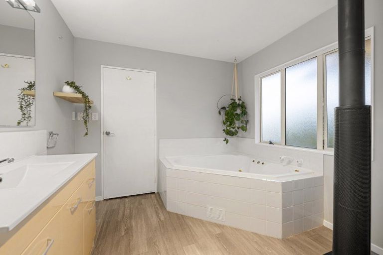 Photo of property in 56c Bush View Drive, Waitetuna, Raglan, 3295