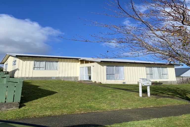 Photo of property in 19 Outram Grove, Kelson, Lower Hutt, 5010