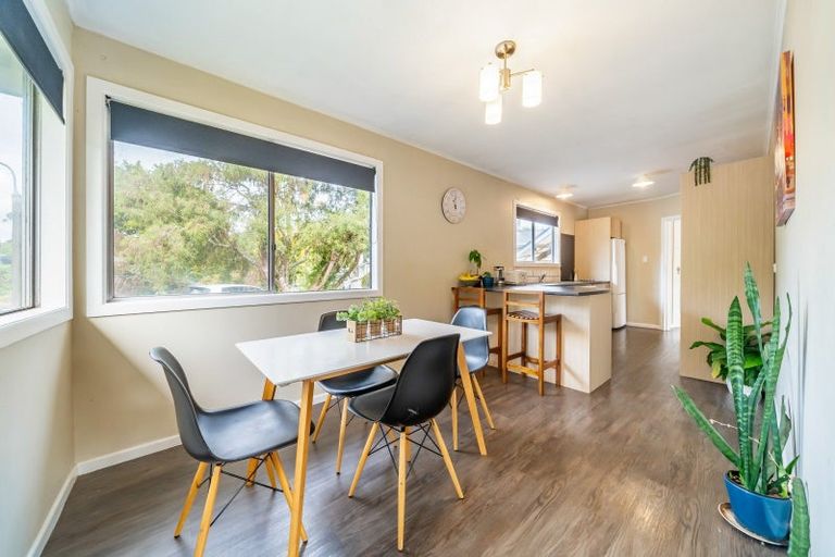 Photo of property in 25 Molloys Road, Te Marua, Upper Hutt, 5018