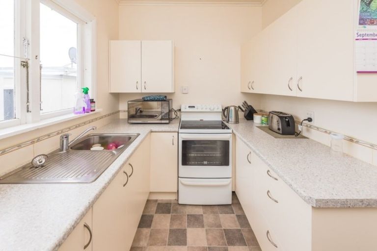 Photo of property in 21a Caius Avenue, Gonville, Whanganui, 4501