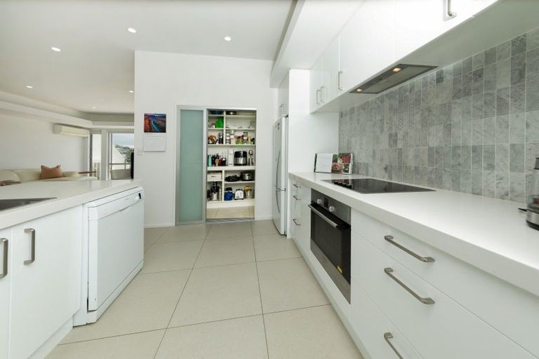 Photo of property in 9/49 Browns Road, Browns Bay, Auckland, 0630
