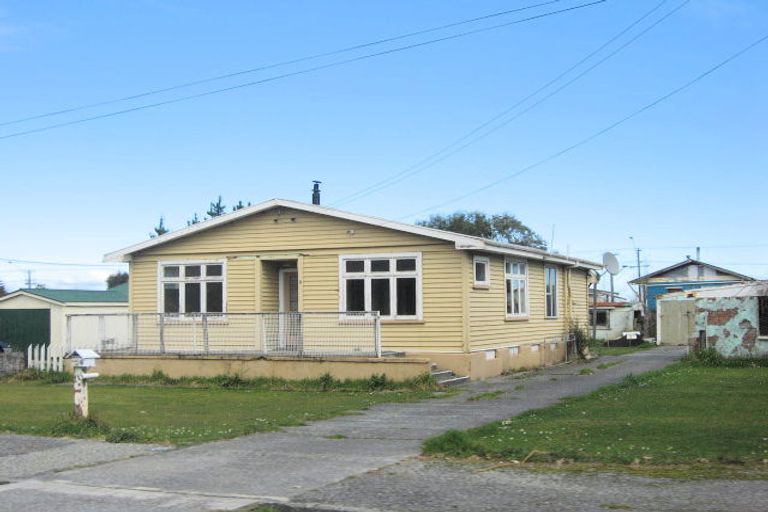 Photo of property in 6 Fox Street, Cobden, Greymouth, 7802