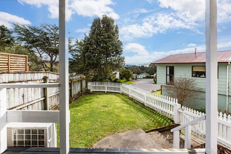 Photo of property in 11b Pump Lane, Whitby, Porirua, 5024