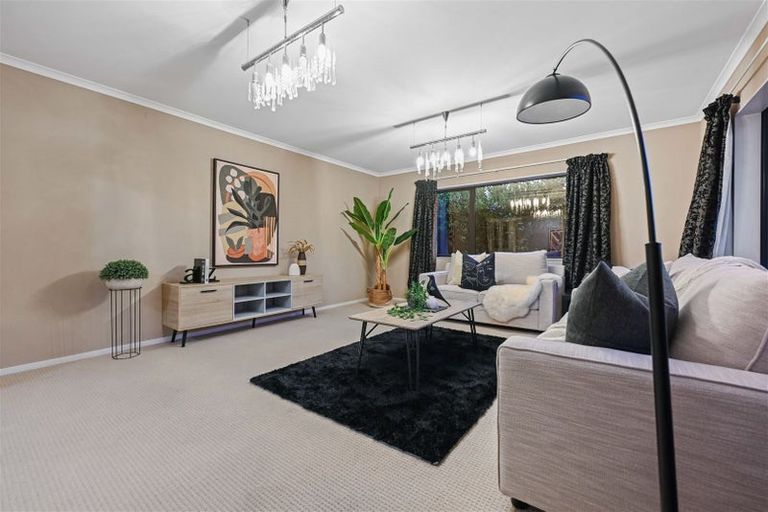 Photo of property in 14 Compton Grove, Huntington, Hamilton, 3210