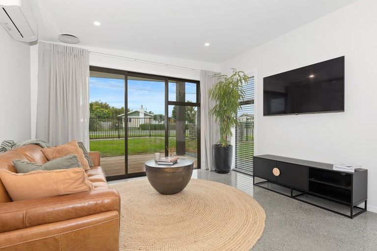 Photo of property in 2 Tiaki Rise, Tikipunga, 0112