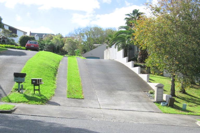 Photo of property in 15 Mccrystal Avenue, Bucklands Beach, Auckland, 2012
