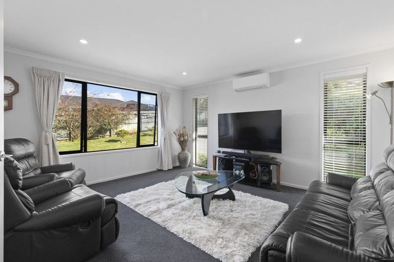 Photo of property in 18 Canmore Street, Pokeno, 2402