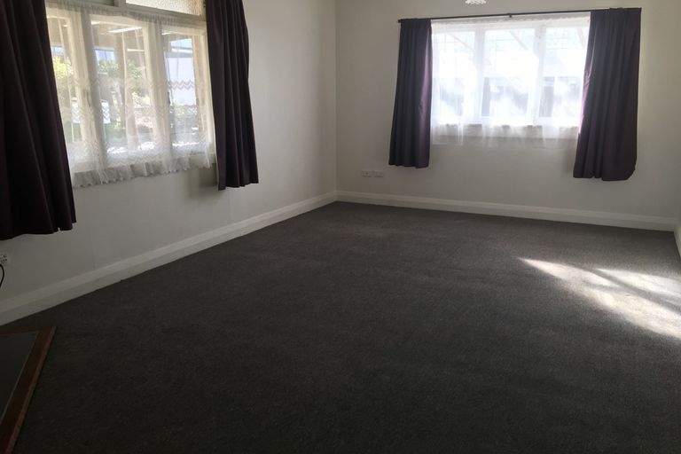 Photo of property in 11b Selwyn Avenue, Avenues, Whangarei, 0110