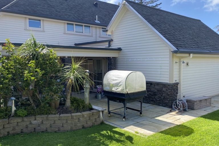 Photo of property in 6 Margaret Place, Arkles Bay, Whangaparaoa, 0932