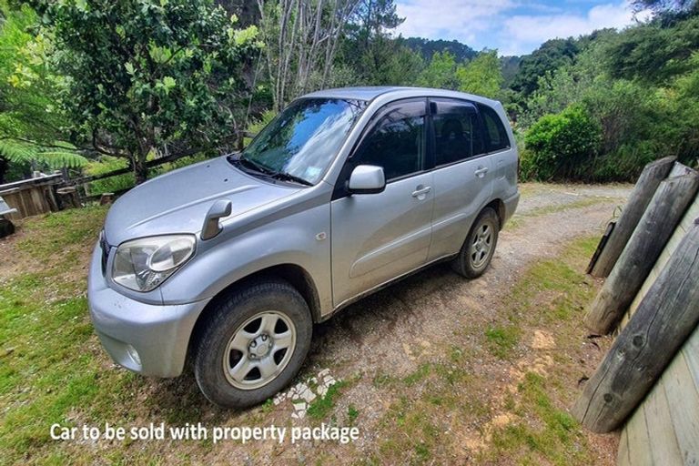 Photo of property in 15 Lavinia Place, Kawau Island, 0920