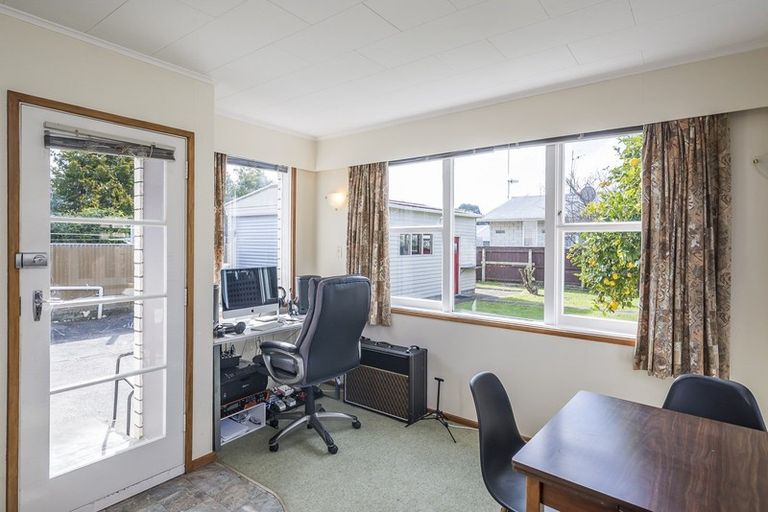 Photo of property in 52a Tui Road, Raumati Beach, Paraparaumu, 5032