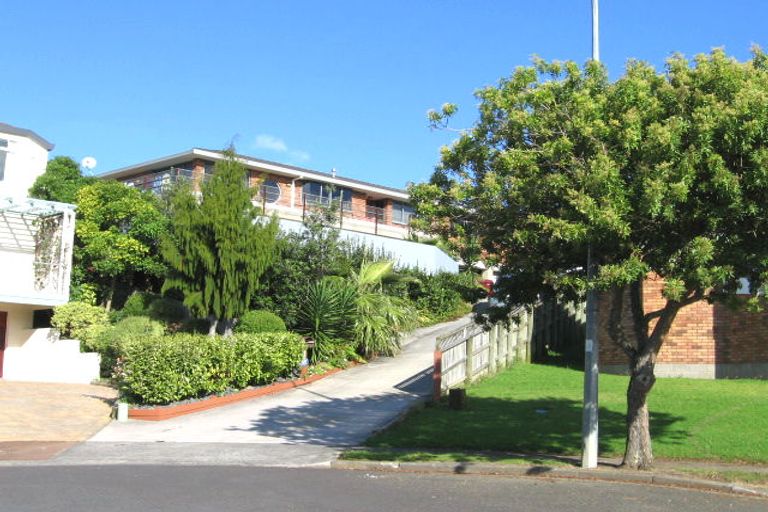 Photo of property in 35 Leicester Parade, Somerville, Auckland, 2014