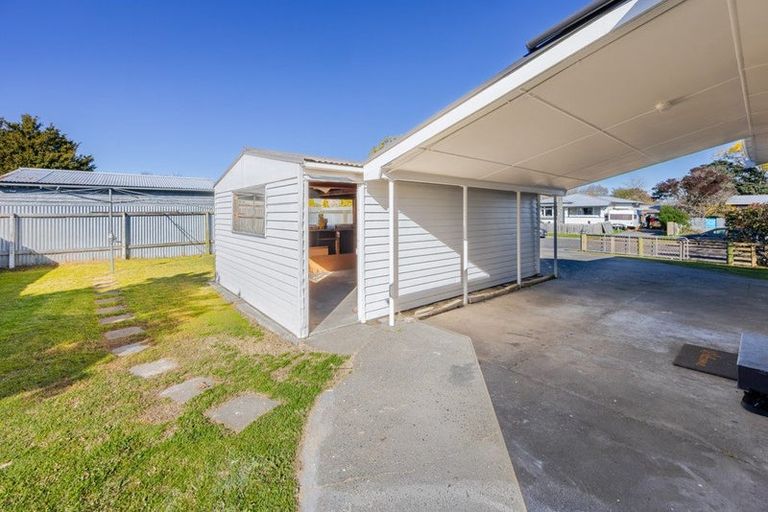 Photo of property in 4 Cabot Place, Flaxmere, Hastings, 4120