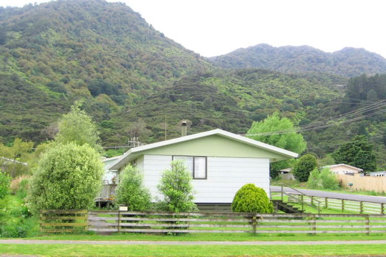 Photo of property in 10 Whitaker Street, Te Aroha, 3320