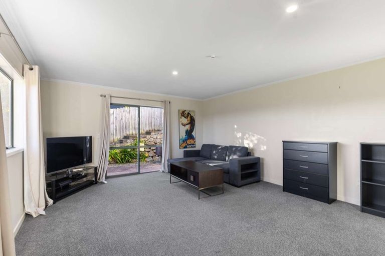 Photo of property in 33 Olympus Way, Richmond, 7020