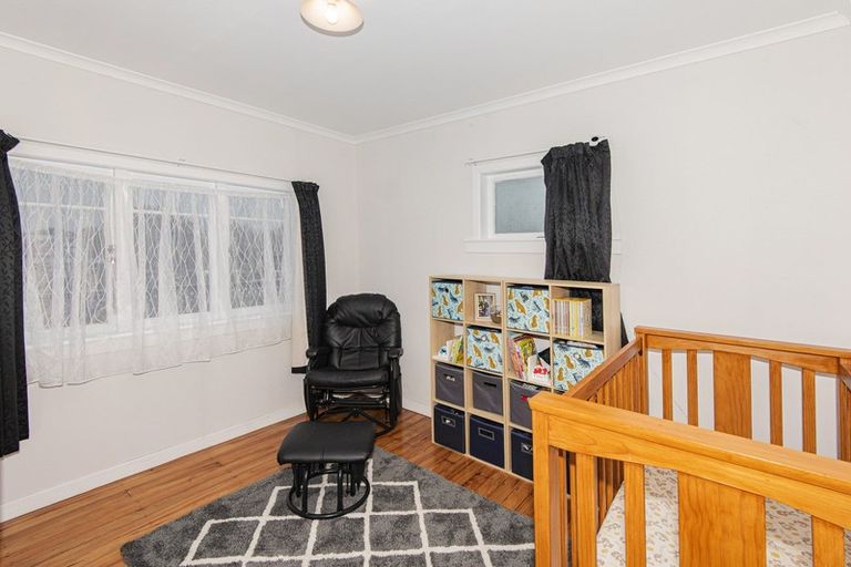 Photo of property in 11a Selwyn Avenue, Avenues, Whangarei, 0110