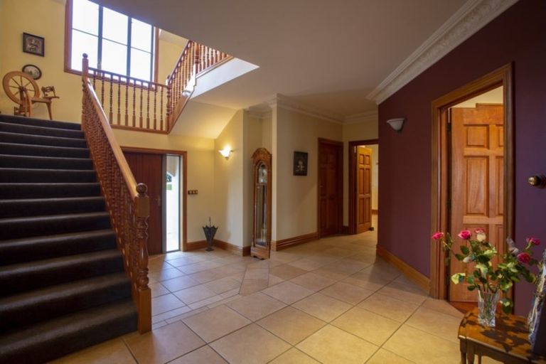 Photo of property in 1/130 Domain Road, Speargrass Flat, Queenstown, 9371