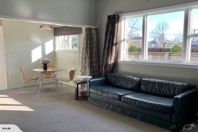 Photo of property in 53 Oxley Avenue, St Albans, Christchurch, 8014