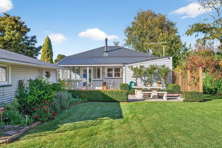 Photo of property in 3 Second Street, Lansdowne, Masterton, 5810