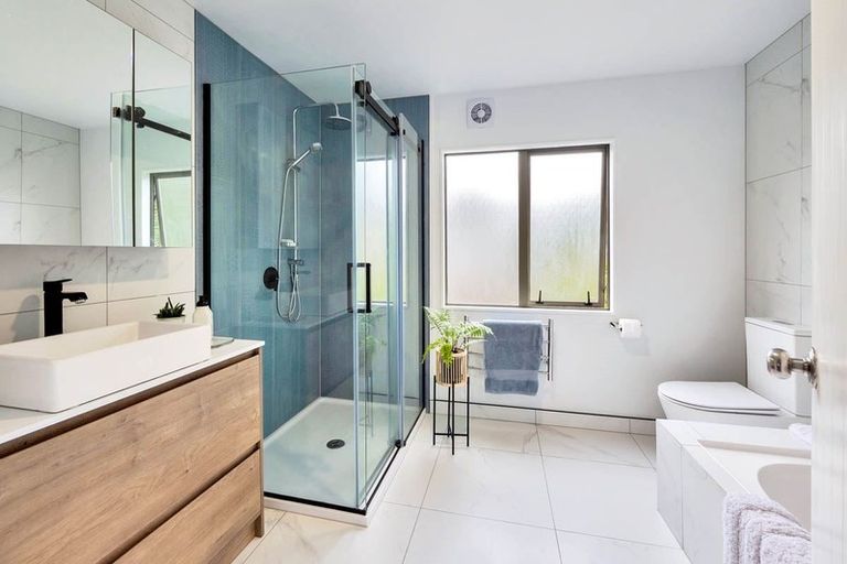 Photo of property in 40 Helen Ryburn Place, Torbay, Auckland, 0630