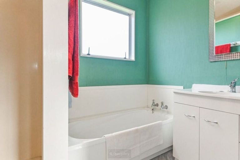 Photo of property in 1015 Beatty Street, Mayfair, Hastings, 4122