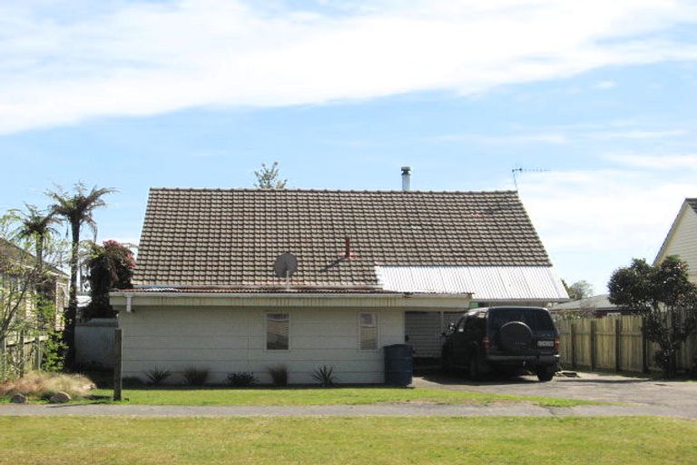 Photo of property in 11 Clinkard Avenue, Glenholme, Rotorua, 3010
