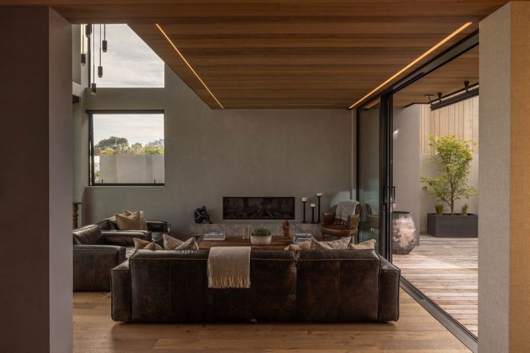 Photo of property in 4a Charles Street, Westshore, Napier, 4110