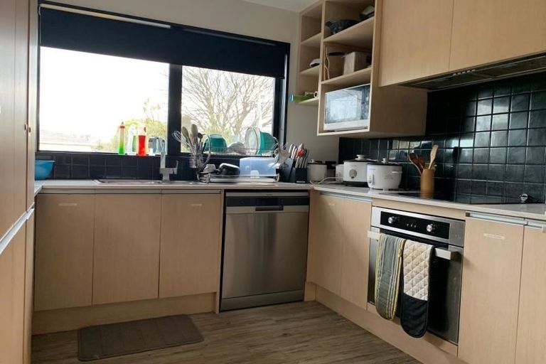 Photo of property in 68 Matlock Street, Woolston, Christchurch, 8062