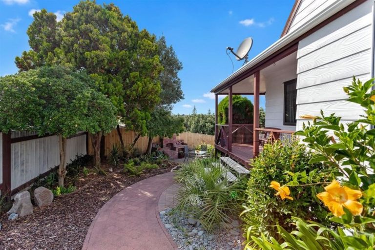 Photo of property in 25 The Glebe, Coastlands, Whakatane, 3120