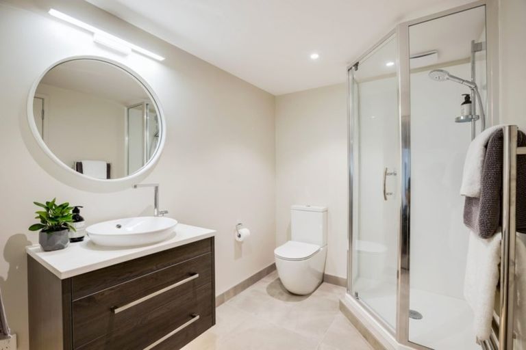 Photo of property in 61 Braemar Road, Castor Bay, Auckland, 0620