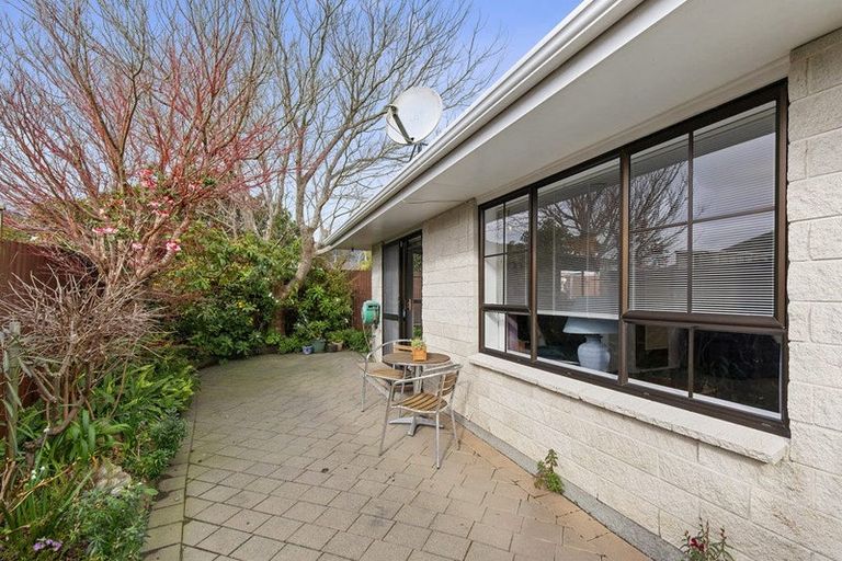 Photo of property in 7b Foster Street, Taita, Lower Hutt, 5011