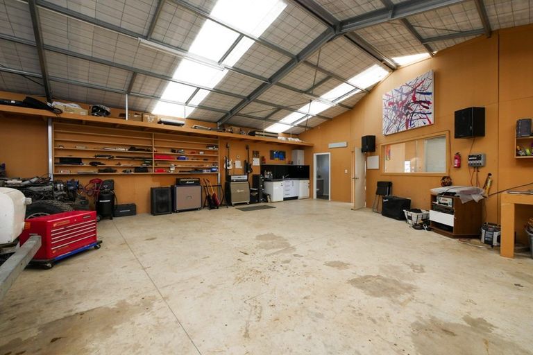 Photo of property in 297 Highcliff Road, Highcliff, Dunedin, 9013