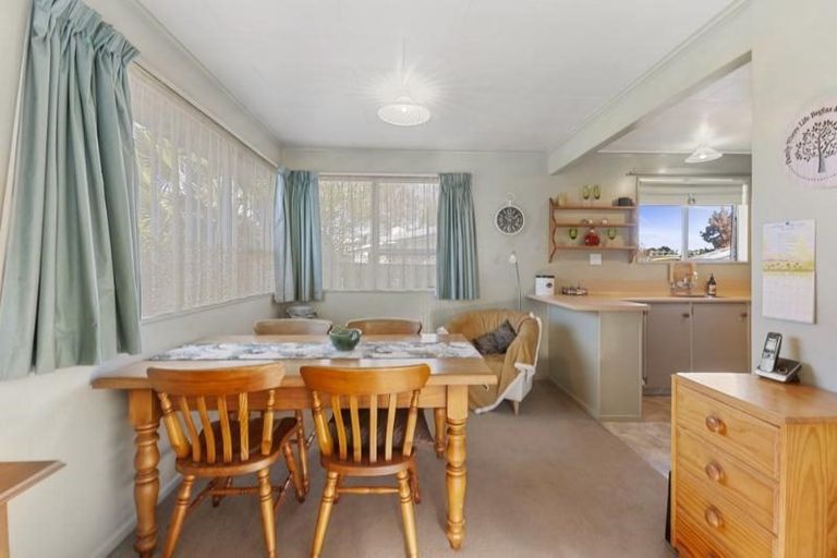 Photo of property in 53 Taupo View Road, Taupo, 3330