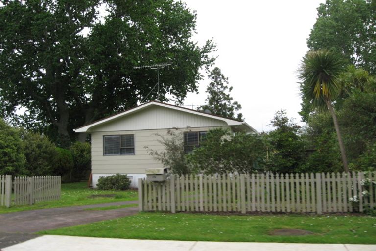 Photo of property in 29 The Circle, Manly, Whangaparaoa, 0930